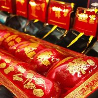 Lễ khấn Vía Thần Tài 2025: Ý nghĩa, Cách thực hiện và Lễ vật cần chuẩn bị