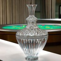 Bình Pha Lê và Baccarat: Kết Hợp Độc Đáo Trong E Bài và Trang Trí Nội Thất